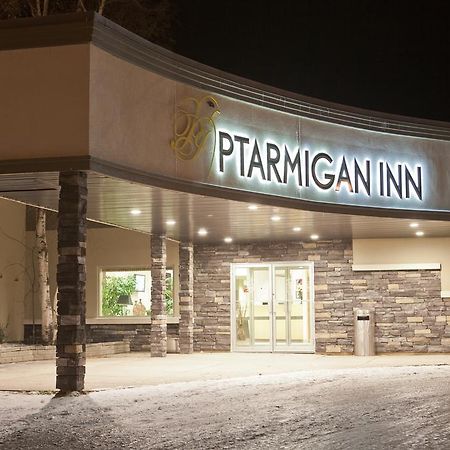 Ptarmigan Inn Hay River ภายนอก รูปภาพ