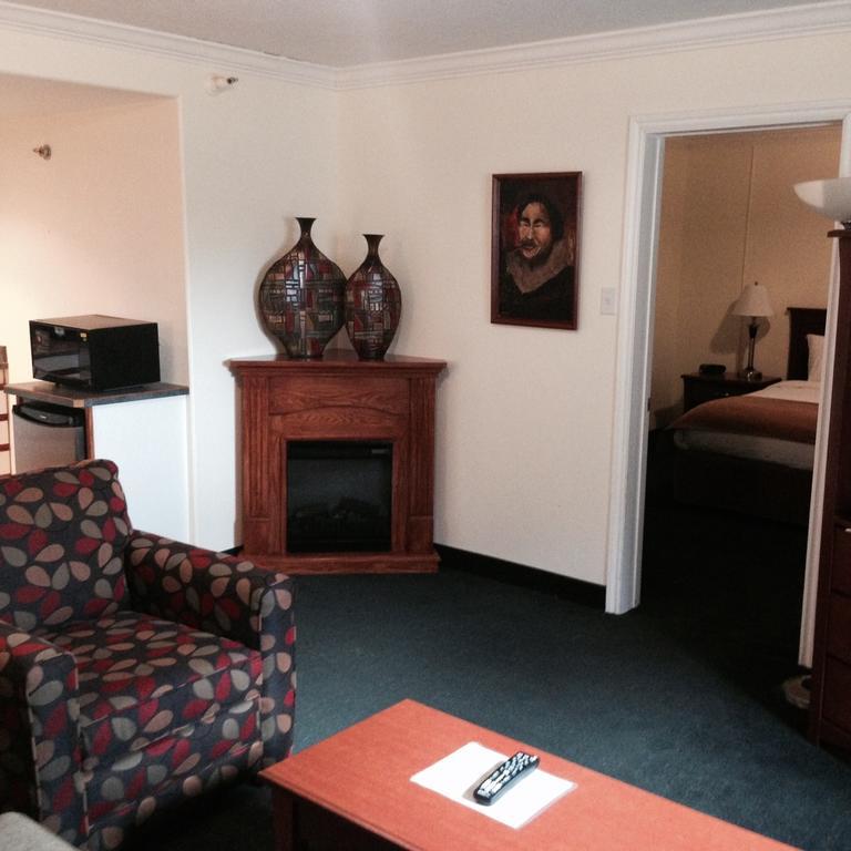 Ptarmigan Inn Hay River ห้อง รูปภาพ