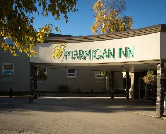 Ptarmigan Inn Hay River ภายนอก รูปภาพ